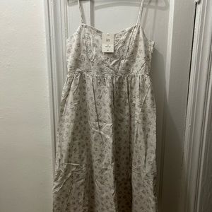 New with tag linen blend dress